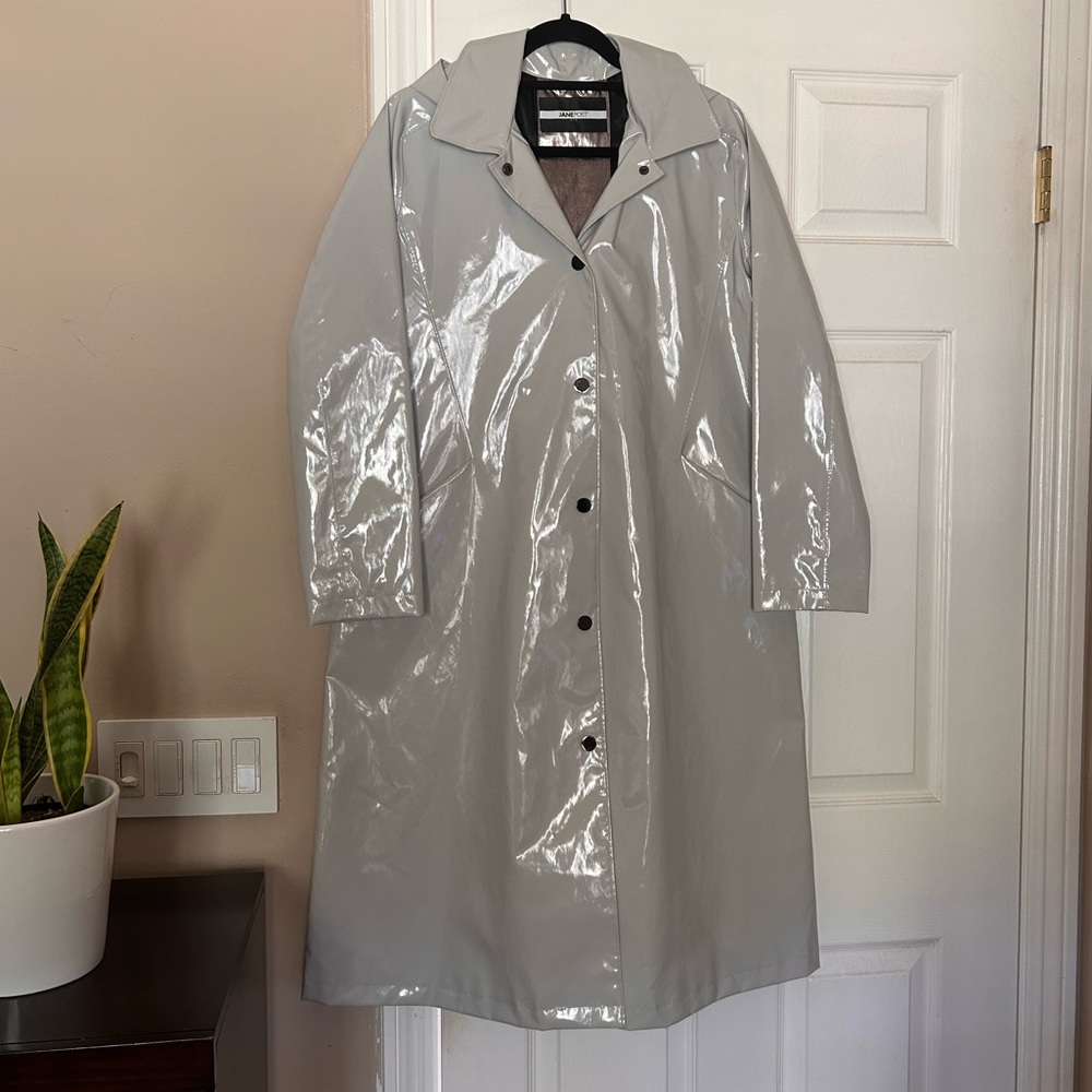 Jane Post New York City | Rain Coat | Gray | Medium